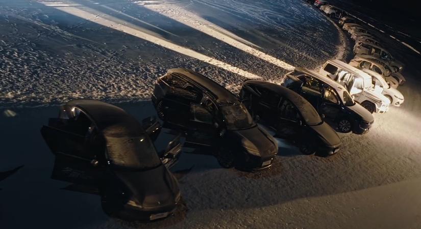 Letesztelték az elektromos autók téli állóképességét – kijózanító eredmény született