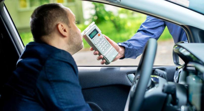 Sokba került a fiatal férfinak az ittas vezetés, de egy 76 éves piás sofőrt is elkaptak a zalai rendőrök - mutatjuk, mi történt velük!