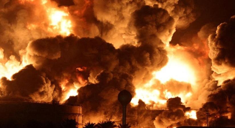 Szaúd-Arábia lecsapott, az Egyesült Arab Emírségek meghátrált – mi történik Jemenben?