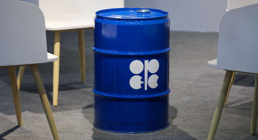 Üzemanyagár: az OPEC összeül és aligha várhatnak tőle jó hírt az autósok