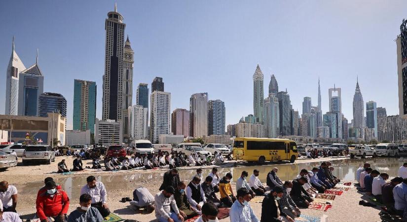 Összekülönbözött a Perzsa-öböl két nagyhatalma, váratlan fejlemények Jemenben