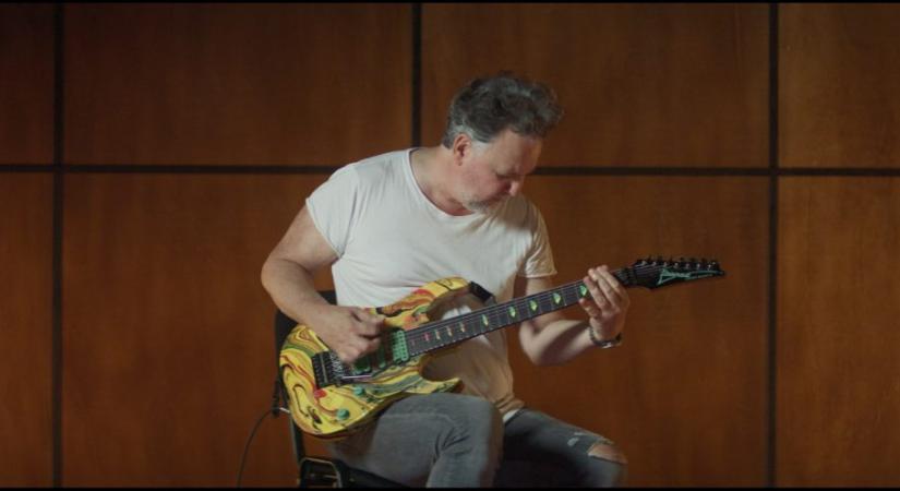 INSTRUMENT – Madarász Gábor Madi