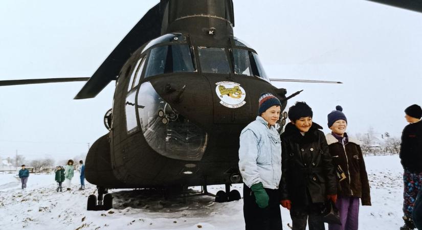 Amerikai katonai helikopter szállt le egy kaposvári kertben