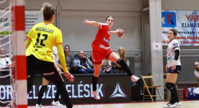 A Vác kiütötte a hét ifistát nevező Dunaújvárost a női kézilabda NB I-ben