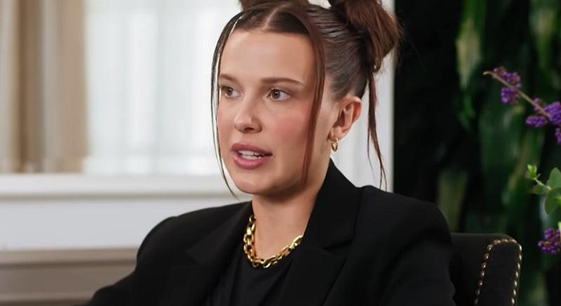 „Női kegyetlenség” miatt napokig sírt a világsztár, mert szétcincálták a külsejét – Ezt fájt legjobban a Stranger Things színésznőjének