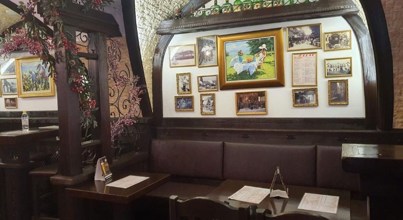 Eladó egy borozó a győri belvárosban