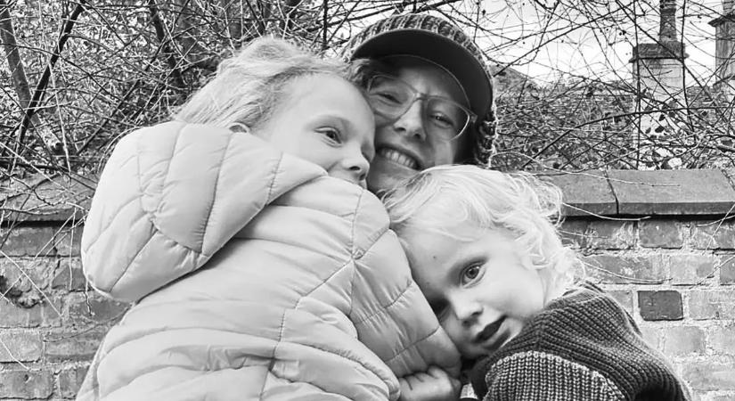 Hősiesen küzdött, de tehetetlen volt: felesége a két kisgyerekükkel égett halálra