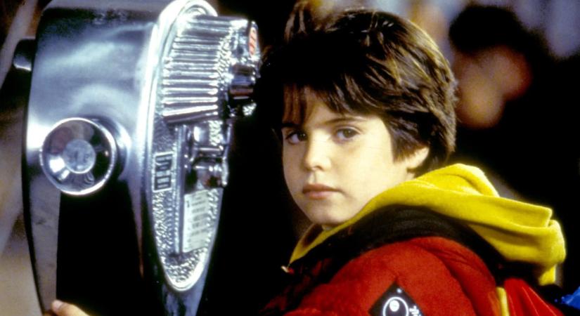 Emlékszel még A szerelem hullámhosszán Jonah-jára: Így néz ki 32 évvel a film után - fotók