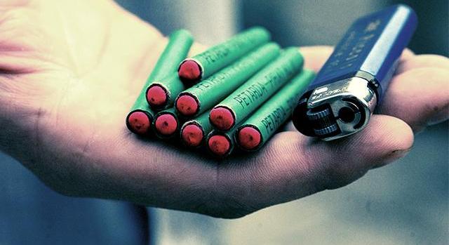 A petárdázás nem csak veszélyes, tilos is!