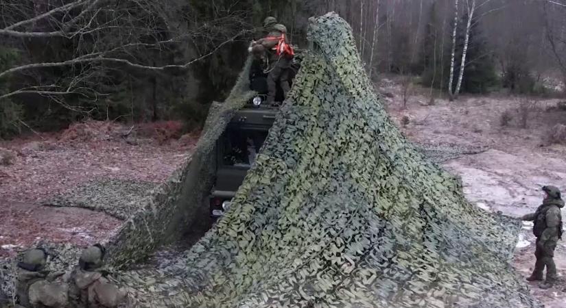 Oroszország atomfegyverrel is felszerelhető rakétarendszert telepített Belaruszba