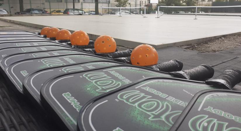 Csonttörést és retinaleválást is okozhat, mégis a világ leggyorsabban terjedő labdajátéka