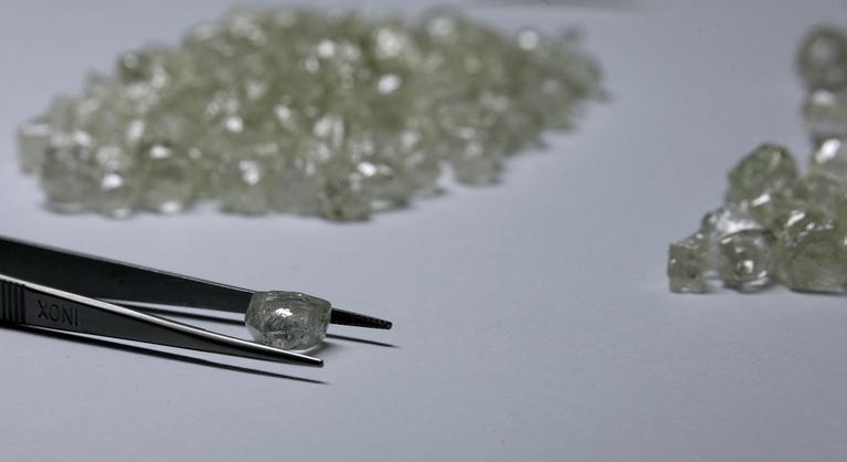 Éledezik a gyémántforradalom: már nem csak ékszer