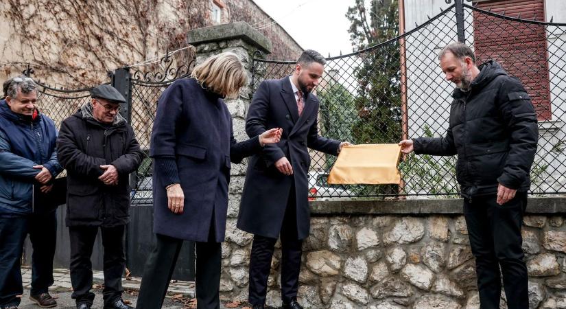 Új irodalmi emlékút született Kaposváron – Ballagó időben a város szívében