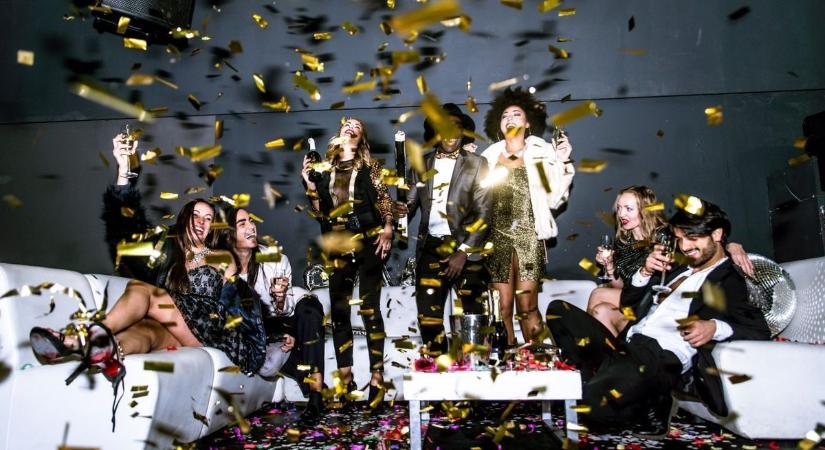 Szilveszteri buli – hogyan legyünk jó vendégek?