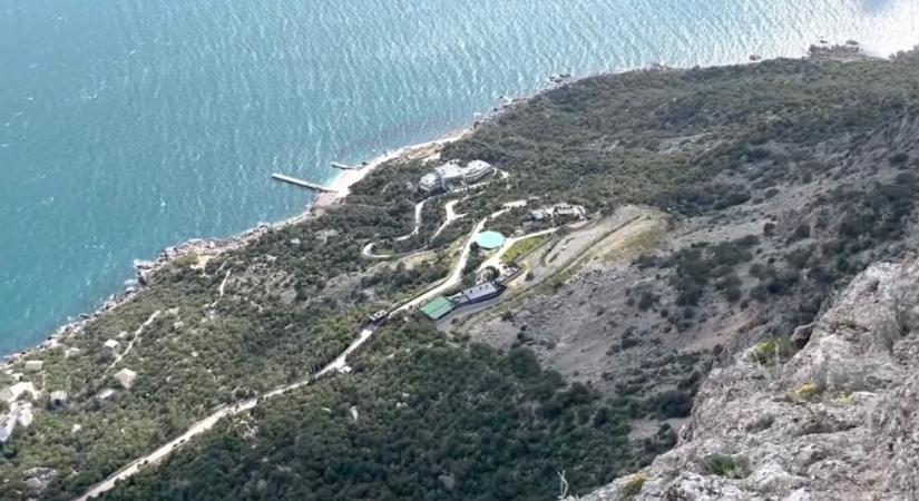 Elképesztő luxus jellemzi Putyin állítólagos titkos rezidenciáját (videóval)