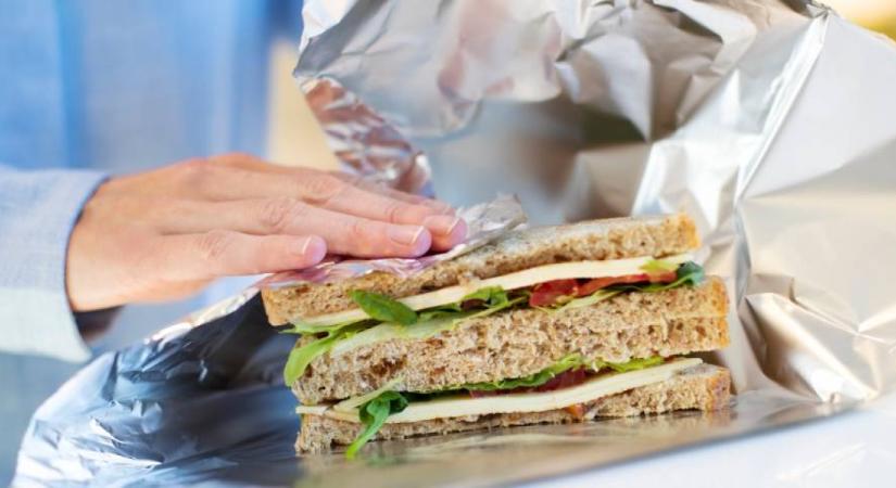 Az alufóliás trükkel elijesztheted a betörőket - így használd