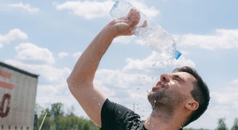 Hőség, hideg, orkán erejű szél – 2025-ben sem kímélt miket az időjárás