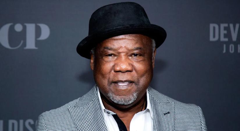 Meghalt A Drót és Az Alelnök sorozatok legendás színésze