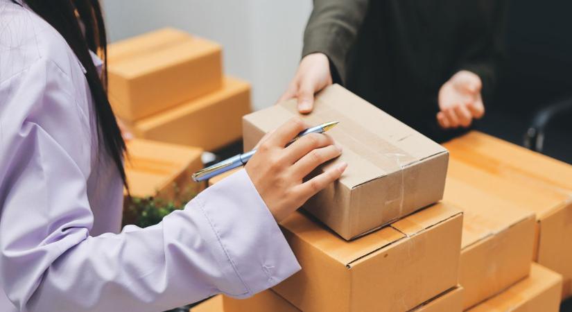 Fiktív webáruházon keresztül csaphatta be vásárlóit – közel 4 millió forintos kár