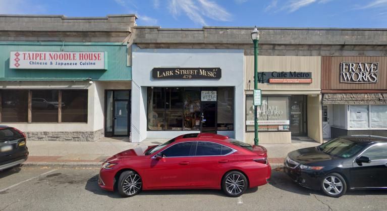 „Bocsi, részeg voltam” – írta a tolvaj, és visszavitte az ellopott hangszereket