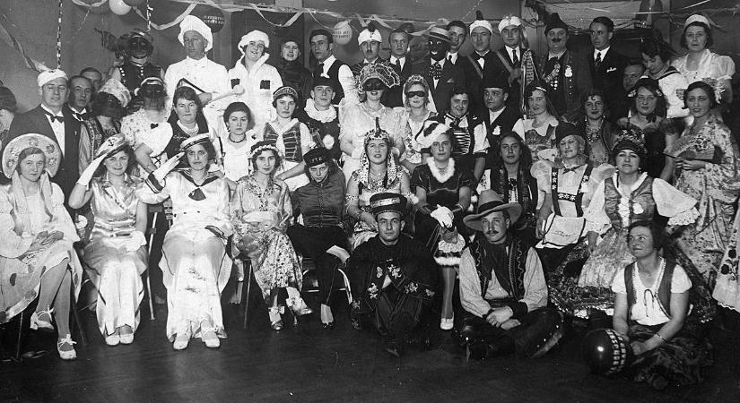 Régi idők szilveszterei: így ünnepeltek a múlt században – fotók