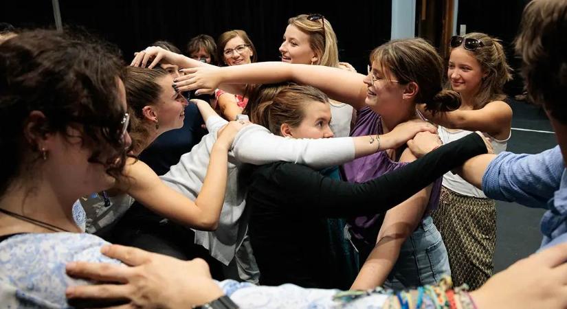 Újra indul a Radnóti Színház és a BME közös pedagógusképzése 2026 tavaszán