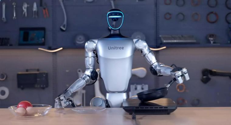 Így néz ki, mikor magadba rúgsz egy robottal, amit te irányítasz