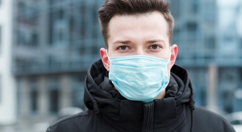 Kötelező a maszviselés Miskolcon