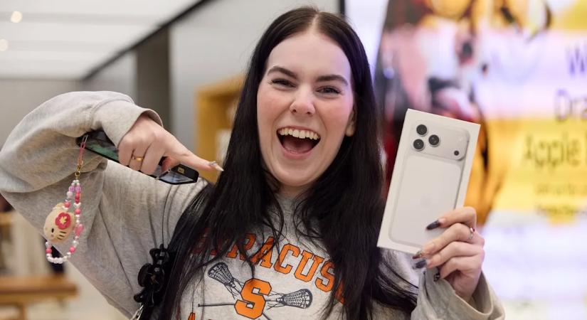 Ijesztő hibát produkál a legdrágább iPhone