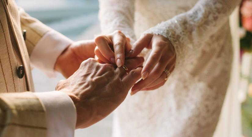 Ezek voltak a legvarázslatosabb sztáresküvők idén: csillogásban nem volt hiány