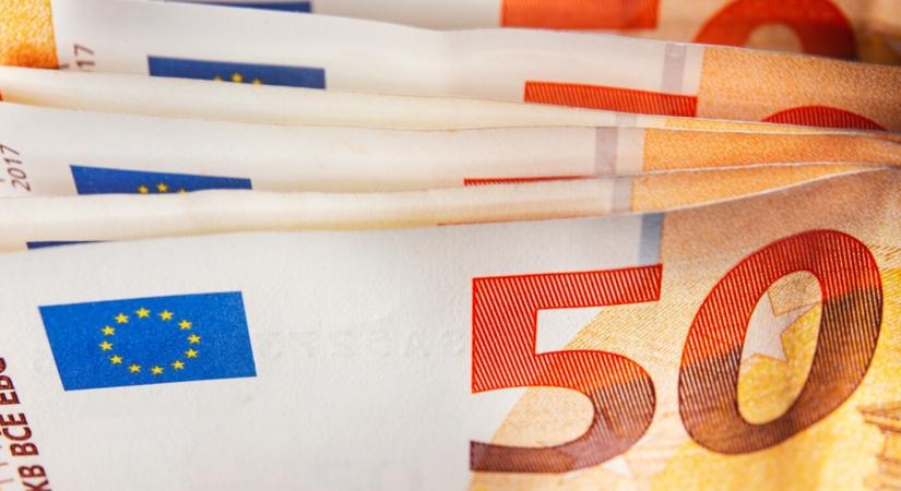 Bulgária január 1-jén csatlakozik az euróövezethez