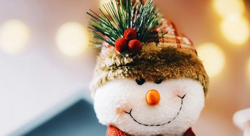 Fénybe borul Hévíz: ünnepi hangulat egész decemberben