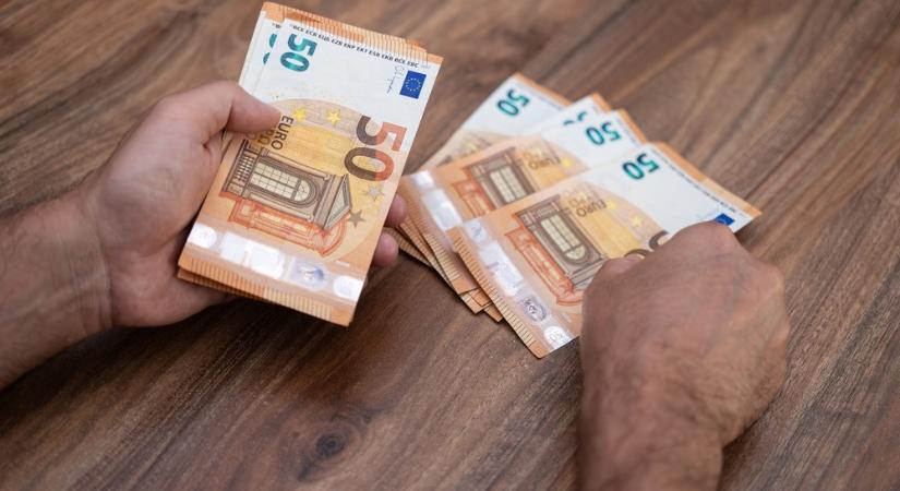 21 tagállamosra bővül az euróövezet január 1-jén