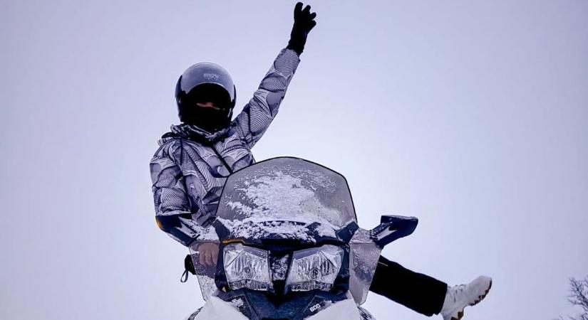 Lappföldi tél testközelből: Sápi Vivi jókedvét a dermesztő hideg és az izomláz sem tudja elrontani