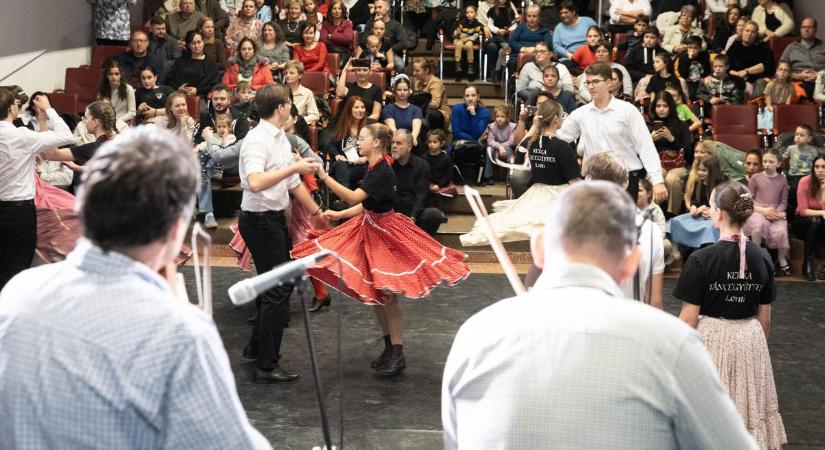 Nem rúgták ki a ház oldalát, de a hangulatra nem lehetett panasz (galéria)