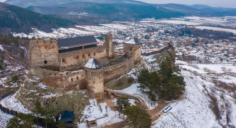 Ez a 3 magyar vár télen a legizgalmasabb