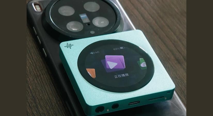 iPod Nanóra hasonlító USB DAC és zenelejátszó a Snowsky Disc