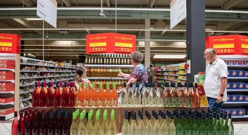 Így alakul a nagyobb üzletek nyitvatartása szilveszterkor