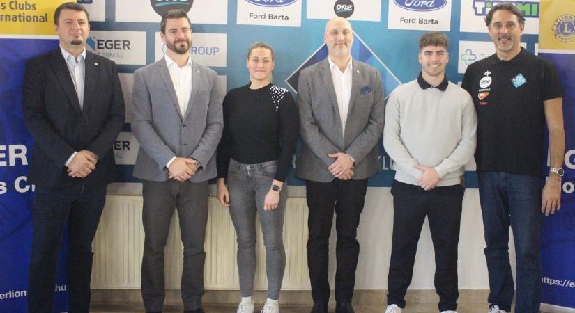 Az Eger Lions Club karácsonyi adománygyűjtése 100 gyermeknek tette szebbé az ünnepet