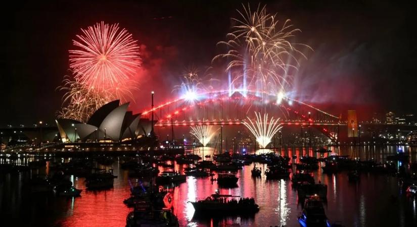 Szilveszter: Így ünnepel a világ, látványos képeken az újév első napja – galéria