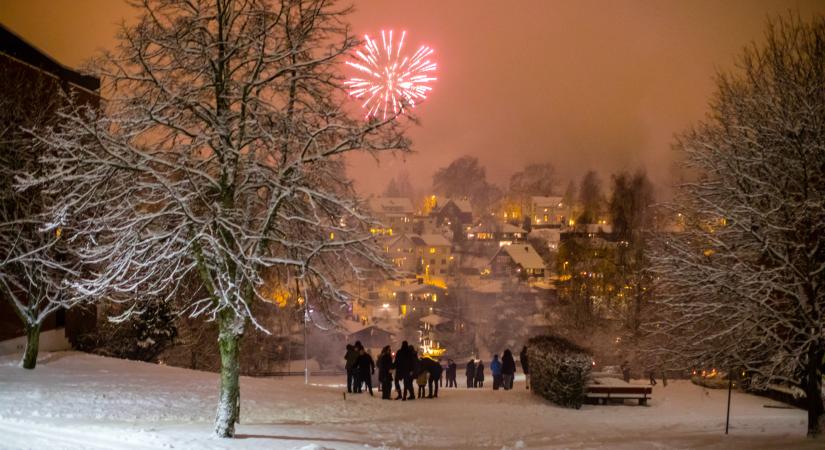 Bejelentették: szilveszter este jön a havazás Magyarországon!