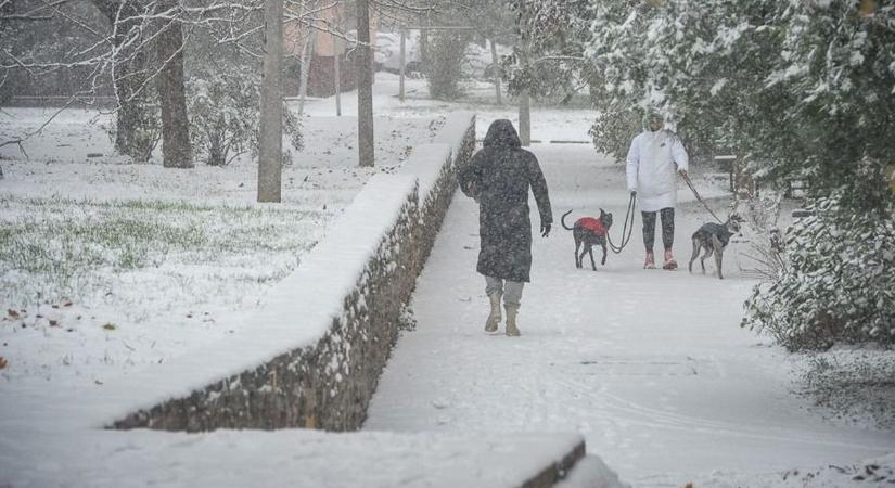 Hószállingózással indul az újév Hevesben - mutatjuk a csütörtöki időjárást