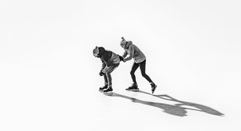 Egy hónap múlva már korcsolyázhatunk Balatonfüreden