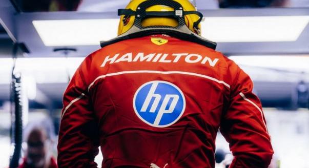 Betekintés: így edz a 40 éves Hamilton