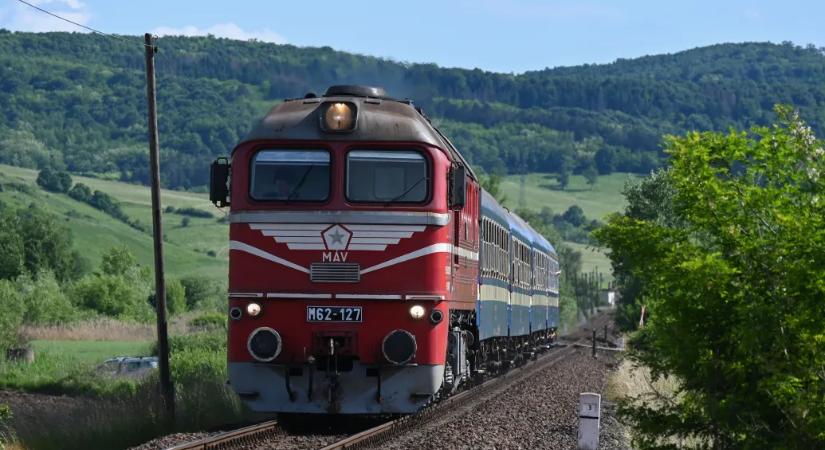 24.hu: a MÁV az ünnepek alatt megvásárolta a bedőlt dunakeszi járműjavítót