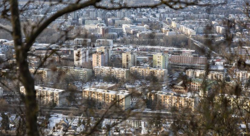 Hóval köszön be az új év, majd jön a kellemesebb idő