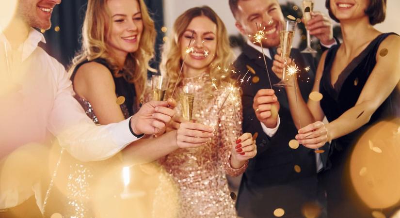 Boldog, sikerekben gazdag új évet kívánunk!