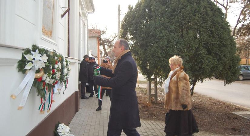 Petőfi születésnapjára emlékeztek Kiskunfélegyházán – fotók