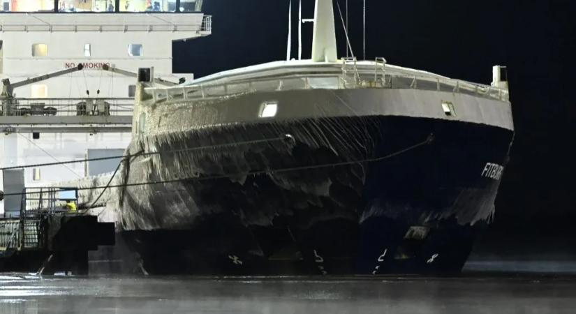 Horgonyával rongálhatott meg egy távközlési kábelt egy Oroszországból Izraelbe tartó teherhajó