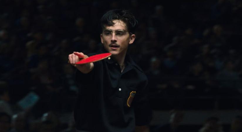 Timothée Chalamet nemet mondott a dublőrre a Marty Supreme emlékezetes pingpongütős jelenetében
